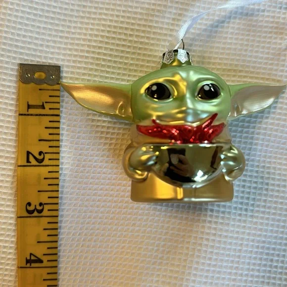 Hallmark Star Wars Blown Glass Christmas Ornament Grogu New W/Tags - Picture 8 of 9